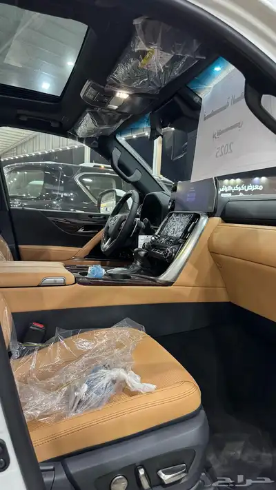 لكزس - LX600 BB - بريمي - 2025 9