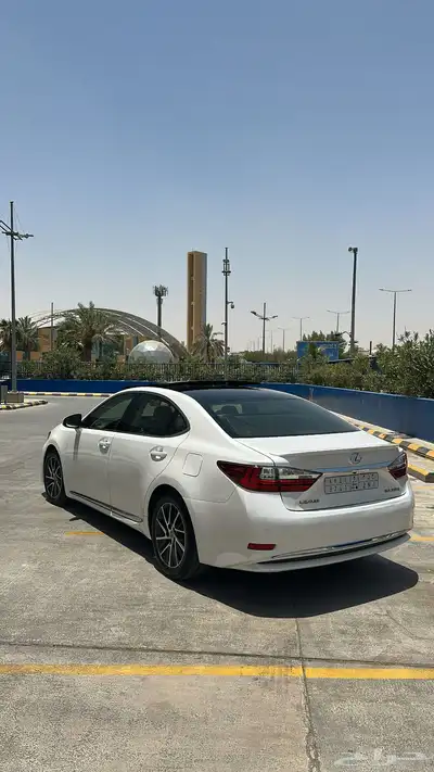 لكزس 2016 ES V6 34