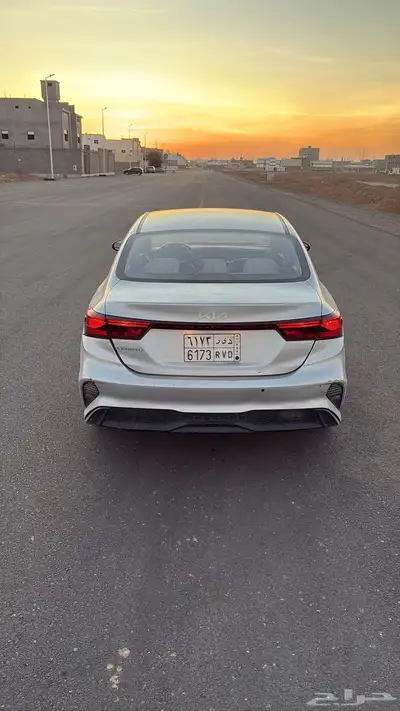 كيا سيراتو 5