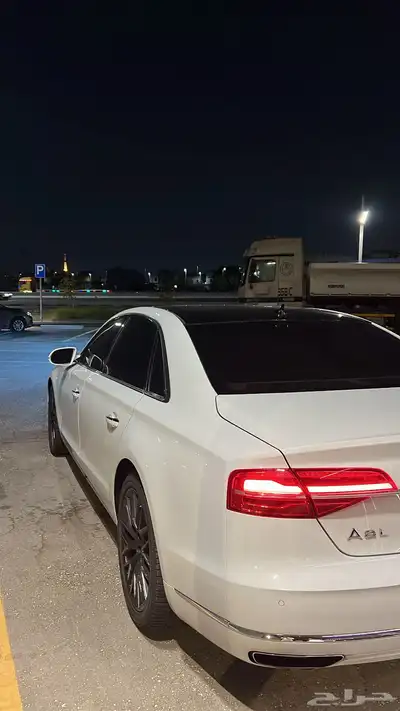 اودي A8 10