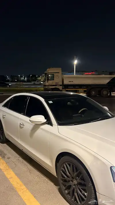 اودي A8 7