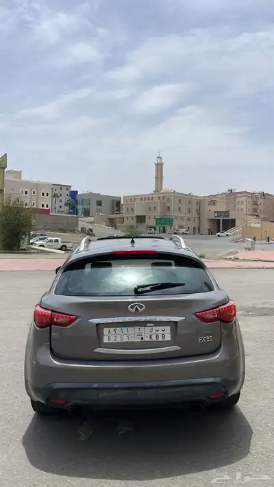 انفنتي 2010 FX35 4