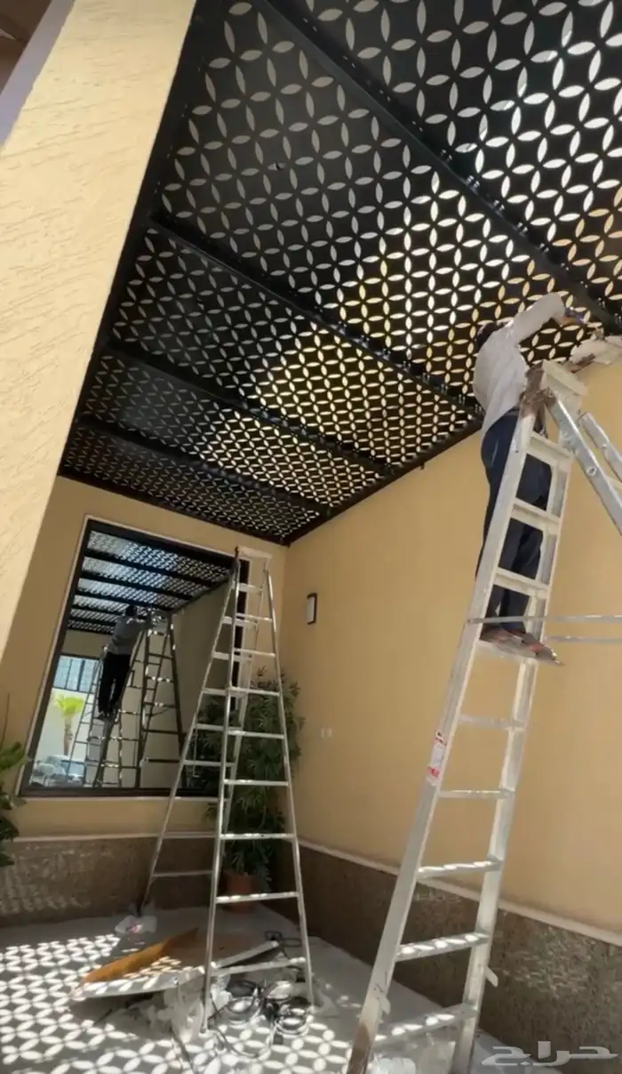 مظلات وسواتر 1