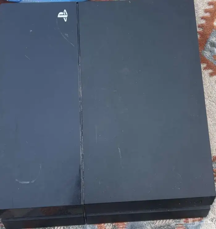 سوني فور شغل مع يده و3 اشرطه 5
