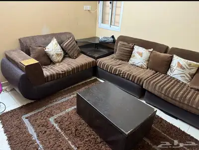 دولاب مطبخ  طقم جلوس  جزامة   كولر ماء  مكنسة سجاد  واشياء 1