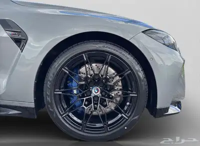 BMW M4 Competition xDrive 12