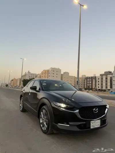 للبيع مازدا CX30 نصف فل 2023 لون اسود 0
