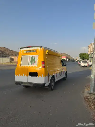 سيارة ايسكريم سافانا موديل 2008 للليع 2