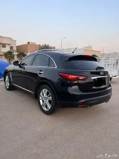 انفينتي 2014 QX70 0