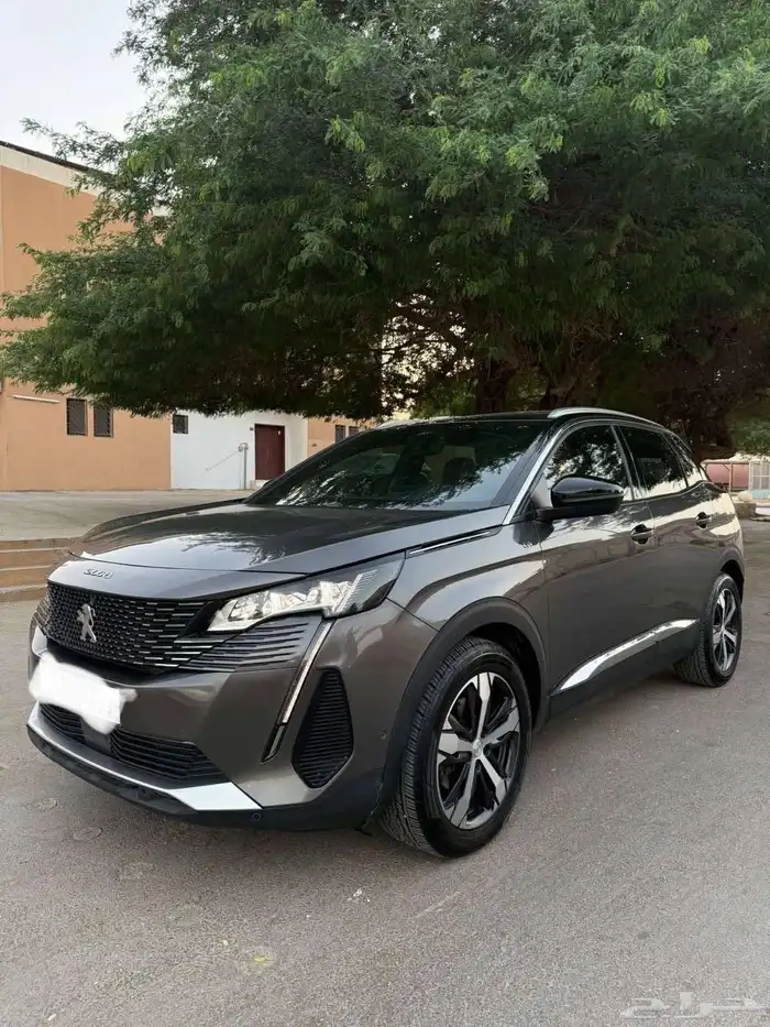 السيارة بيجو 3008 GT موديل 2024 0