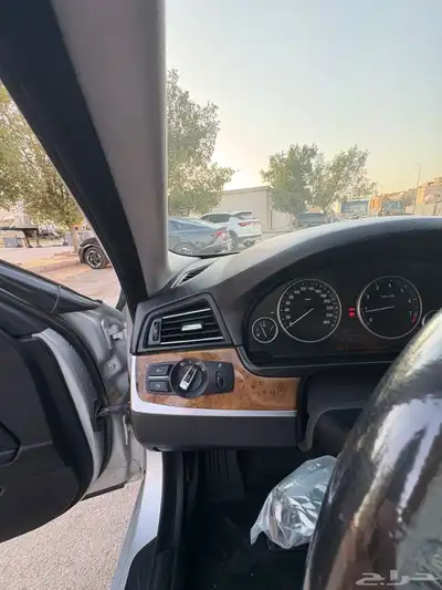 بي ام دبليو الفئة الخامسه للبيع 8