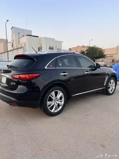 انفينتي 2014 QX70 3
