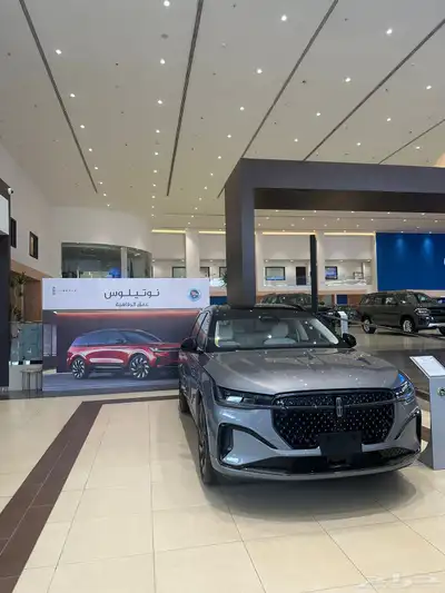 لينكون نوتيلوس بريزيدينشال هجين فل 2024 للتنازل بدون مقابل 30