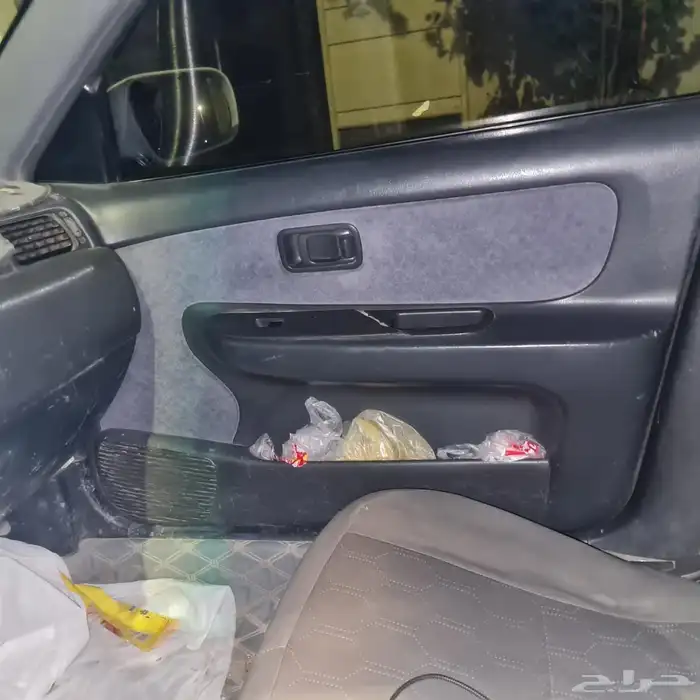 نيسان صني موديل 99 2