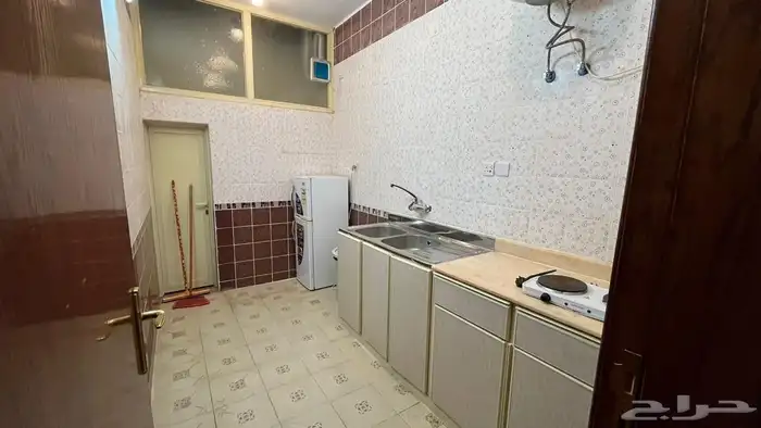شقق مخدومة 5