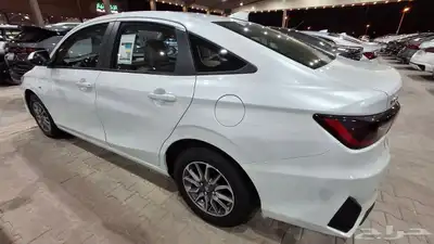 تويوتا يارس 2024 جديد كاش او اقساط 3