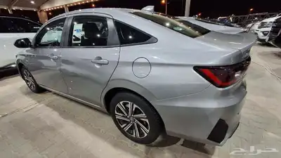 تويوتا يارس 2024 مستعمله مفحوصه مضمونه مصينه 3