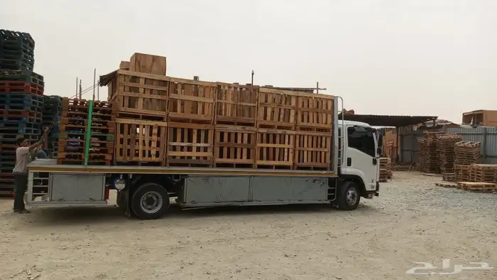 صناديق خشبية وطبليات 11