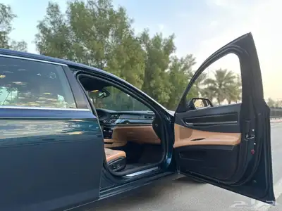 بي ام دبليو 2013 730Li ( Business ) 38