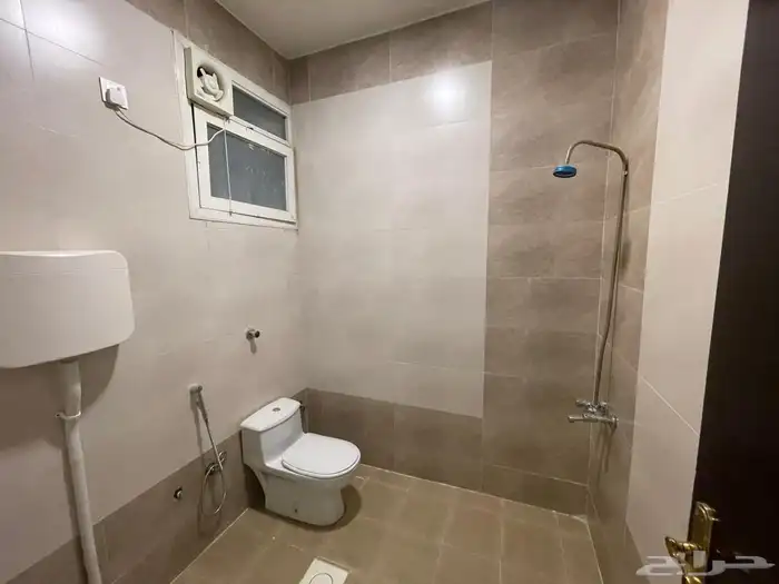 عماره للبيع بابها حي الضباب 9