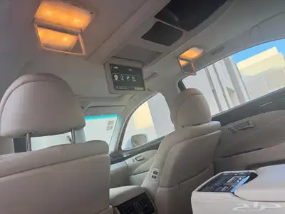 لكزس LS 460 لارج 23