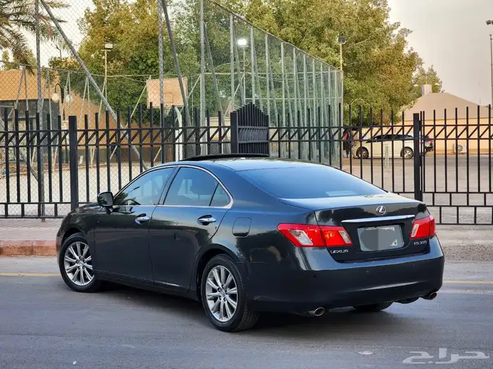 لكزس E350 موديل 2007 9