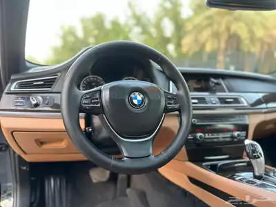 بي ام دبليو 2013 730Li ( Business ) 29