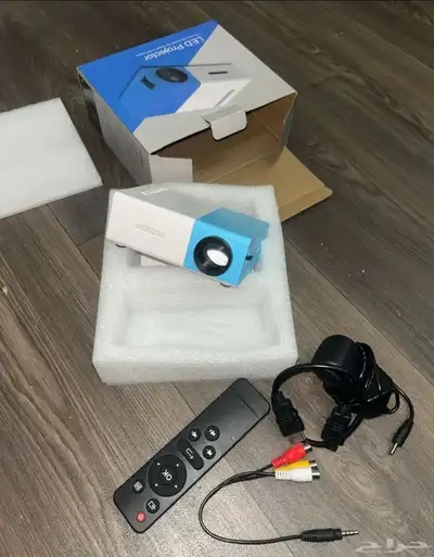بروجكتر جديد سبب البيع ماعرفت استخدمه 3