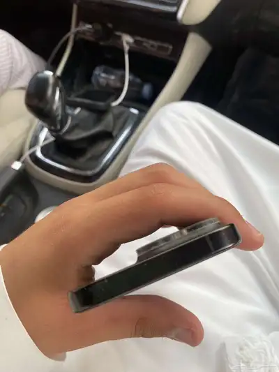 ايفون 16 برو 4