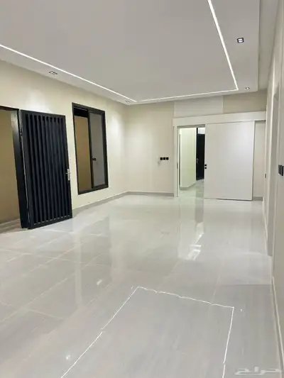 شقة في فله للبيع في حي الندوة بموقع مميز وأسعار جدا  مناسبة 4