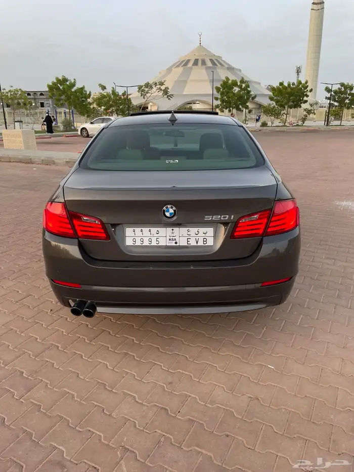 2013 بي ام 520 فل كامل 4