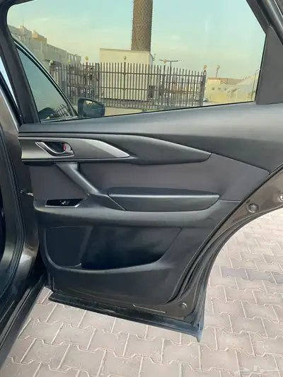 2018 مازدا CX9 29