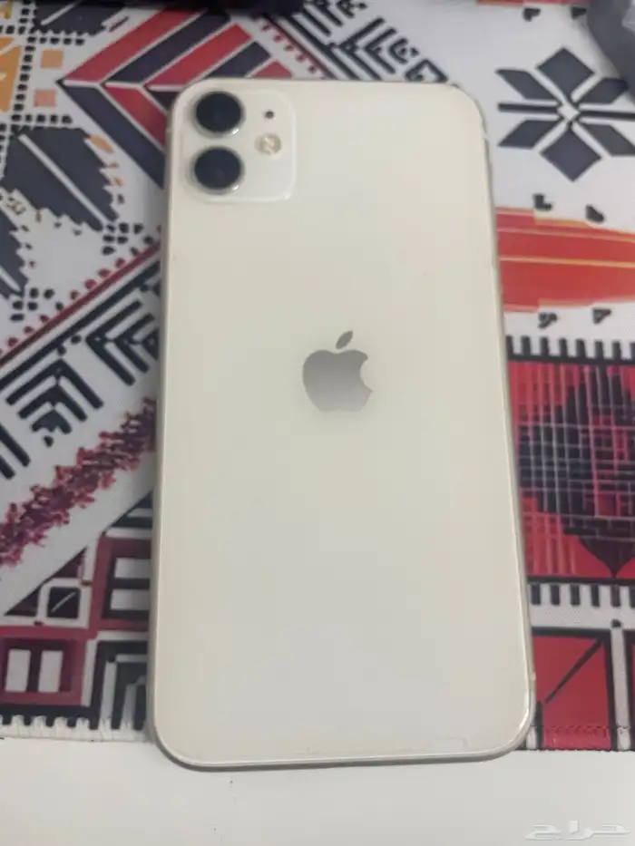 ايفون 11 ابيض (128g) 1