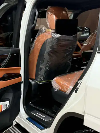 لكزس VIP فل كامل 2025 لوحه رقم 1للبيع 4