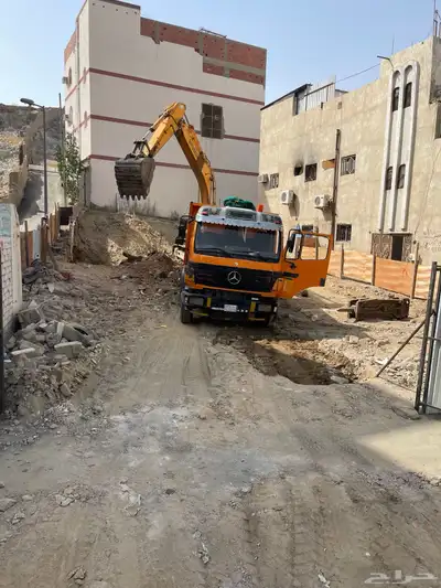 قلابات سكس تريلات شيولات بوكلينات دينات رصاصه بوكات للايجار 6