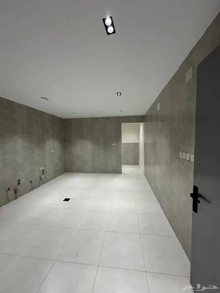 للبيع شقق سكنيه تصميم مودرن قرب منتزه المطار 18
