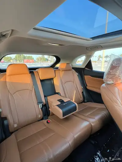 لكزس ار اكس 350 17