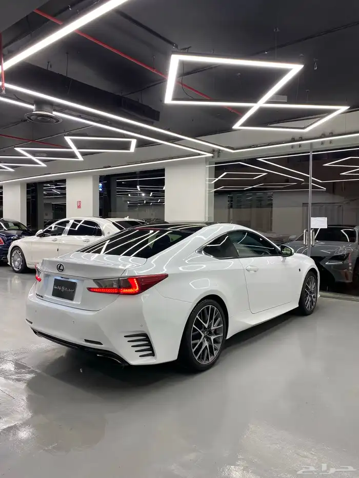 لكزس RC 350 5