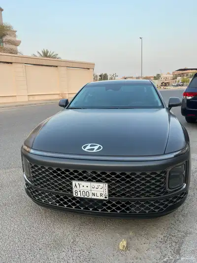 هيونداي ايزرا 4