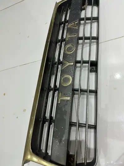 شبك جيب لاند 93 فيه كسر بسيط 0