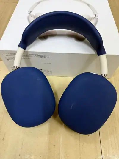 Apple AirPods Max 4