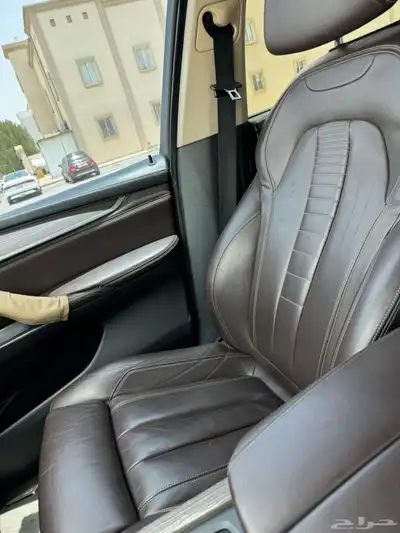بي ام دبليو اكس 5 8 سلندر 12