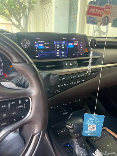 لكزس ES 350 2019 12
