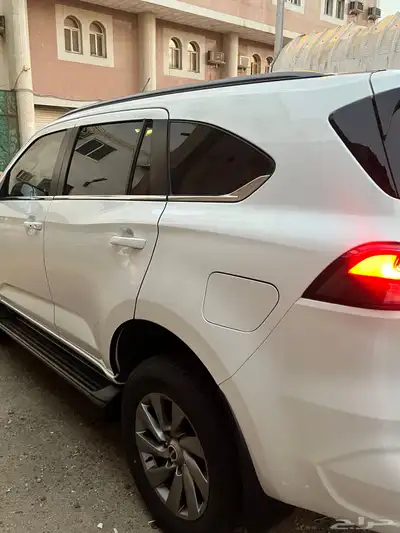 ايسوزو MUX فل كامل بدون دبل ماشي 27 الف 19
