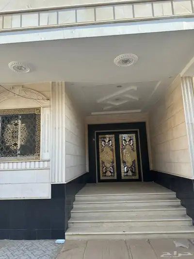 للبيع   عمارة دور بموقع مميز 1