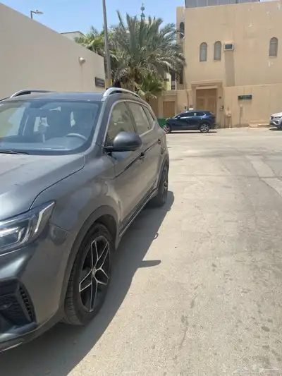 سيارة ام جي ار اكس 5 موديل 2023 2