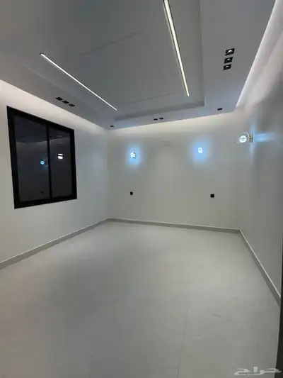للبيع دور ارضي ببايكة سياره تشطيب عصري حديث ف الموسي 13