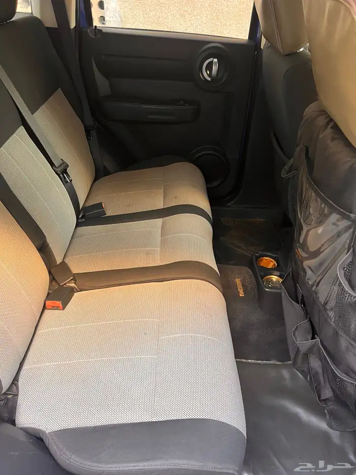 Dodge Nitro 2008 model 3