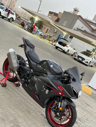 دباب 1000r 8