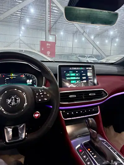 ام جي 2023 HS دبل 13
